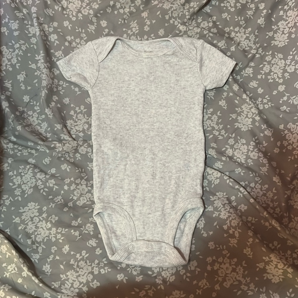Basic onesie